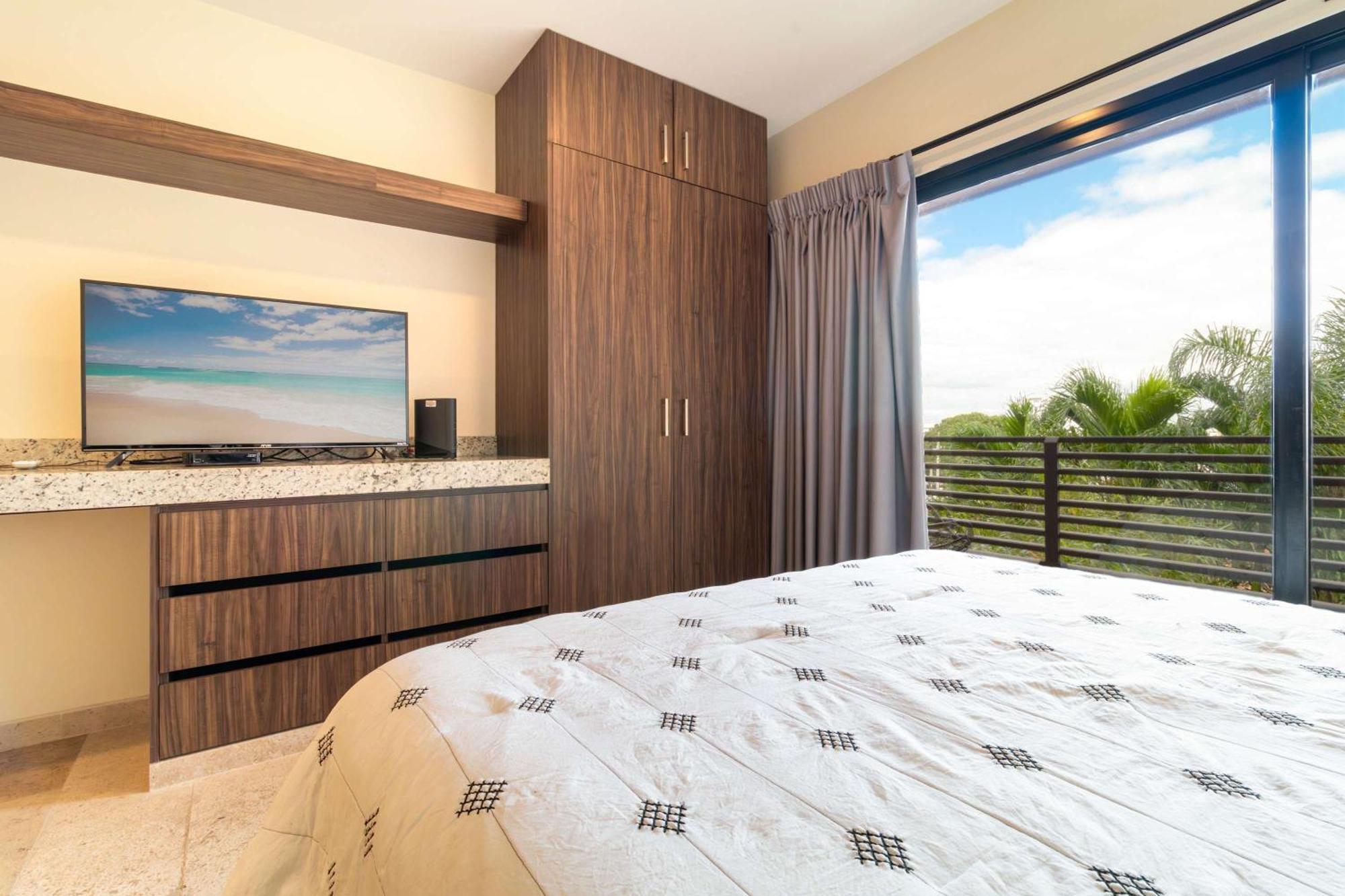 Cozy Loft In 1 Bedroom *